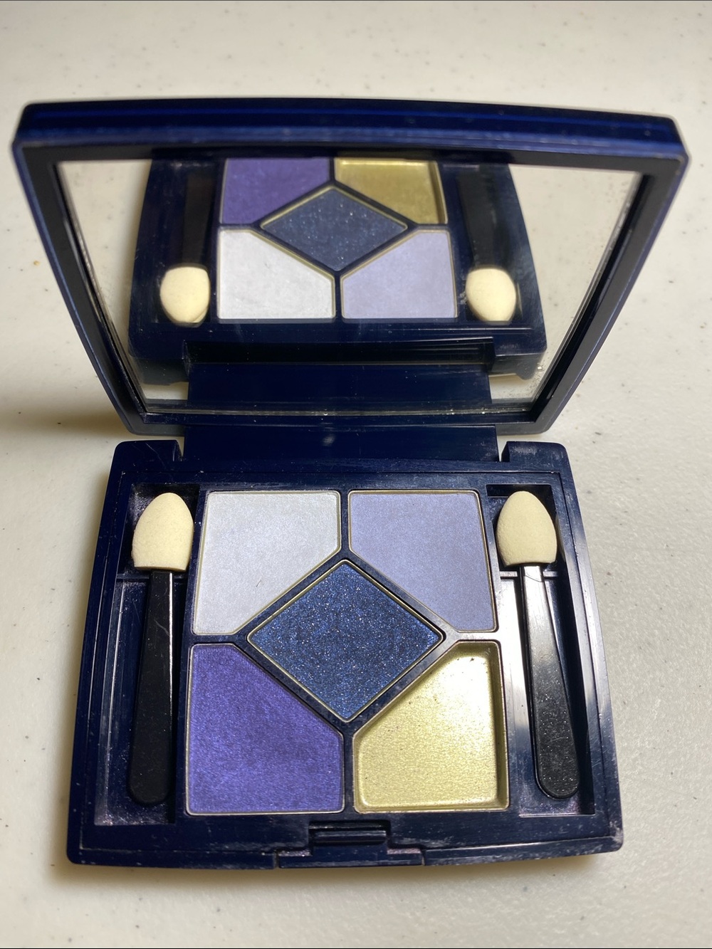 Dior Eye Shadow 180 Water Mist color